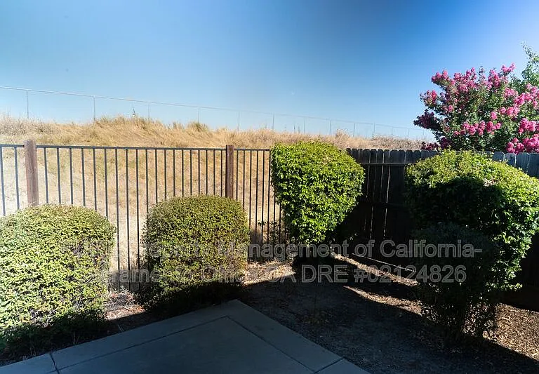 5572 Amnest Way — Photo 22