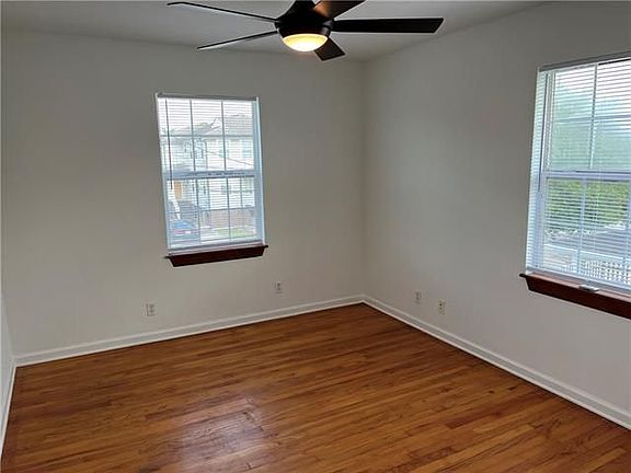 4th image of 6238 Cameron Blvd
