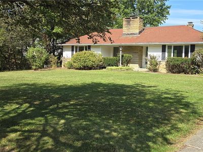 24255 S Woodland Rd, Shaker Heights, OH, 44122