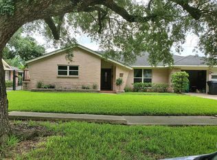 5431 Grape St, Houston, TX 77096