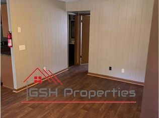 401 S 4th Ave APT 11, Chatsworth, GA 30705