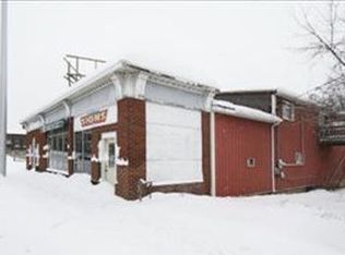 130 W Michigan Ave, Three Rivers, MI 49093