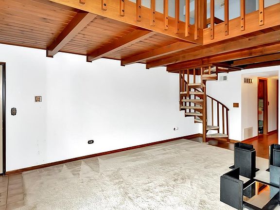 3rd image of 17940 Royal Oak Ct APT 3E