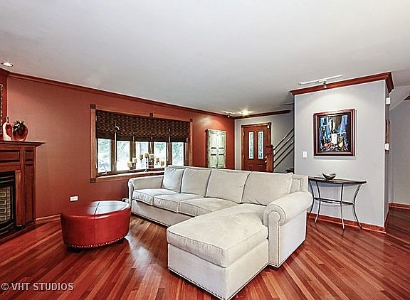 3rd image of 6231 S Bentley Ave