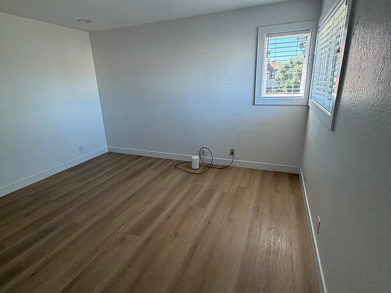 123 El Olivar — Photo 10