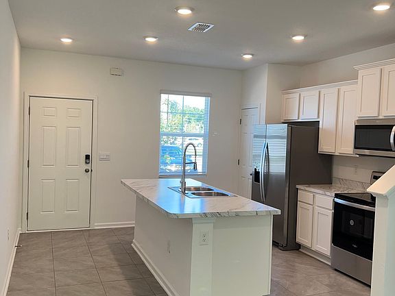 5th image of 8286 Asteroid St