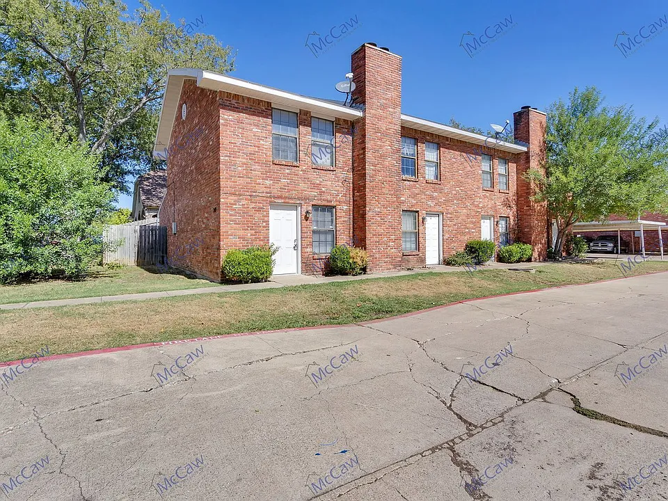 210 Rolston Rd #1