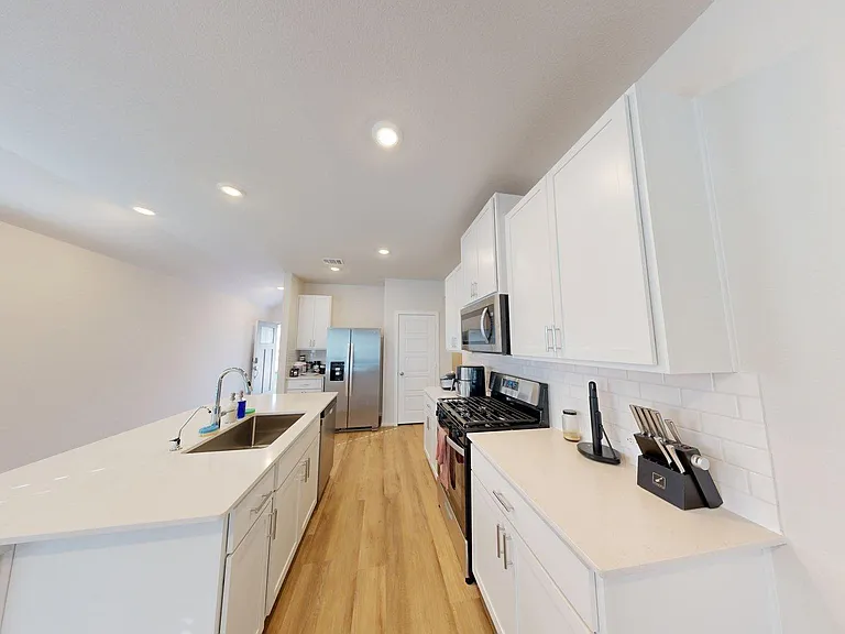 14134 Granger Pointe Ln — Photo 6