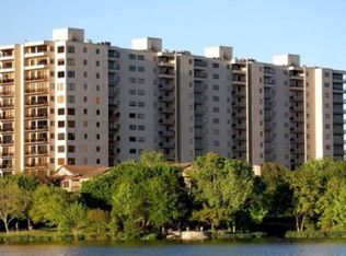 40 N Interstate Hy #35-1B3, Austin, TX 78701