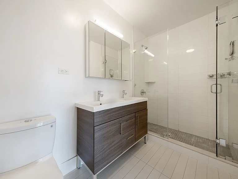 400 E 57th St #17L — Photo 17