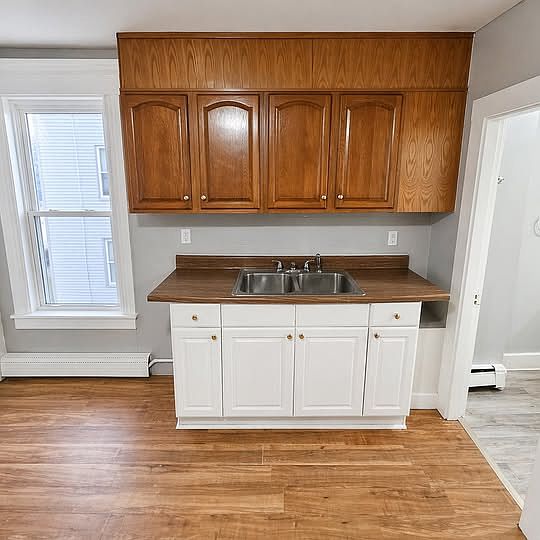 1st image of 305-309 Cedar St #305-2