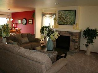 9506 Hawthorne Dr, Sturtevant, WI 53177