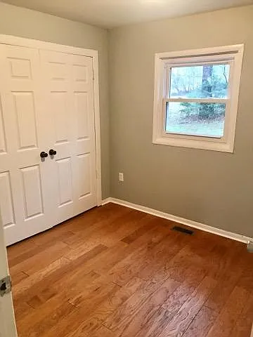 2252 Deerwood Rd — Photo 9
