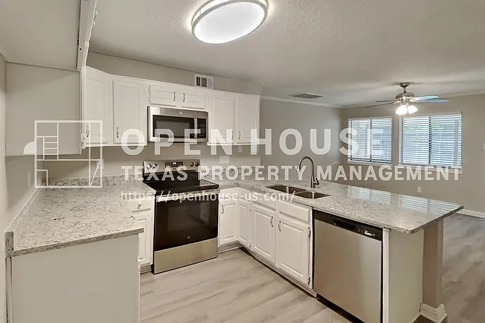 3804 Grecian Ct — Photo 5
