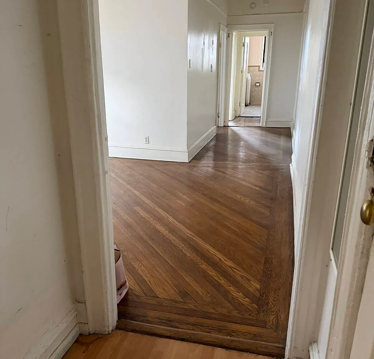 2 bed, 1.0 bath, $2,500 — Photo 2