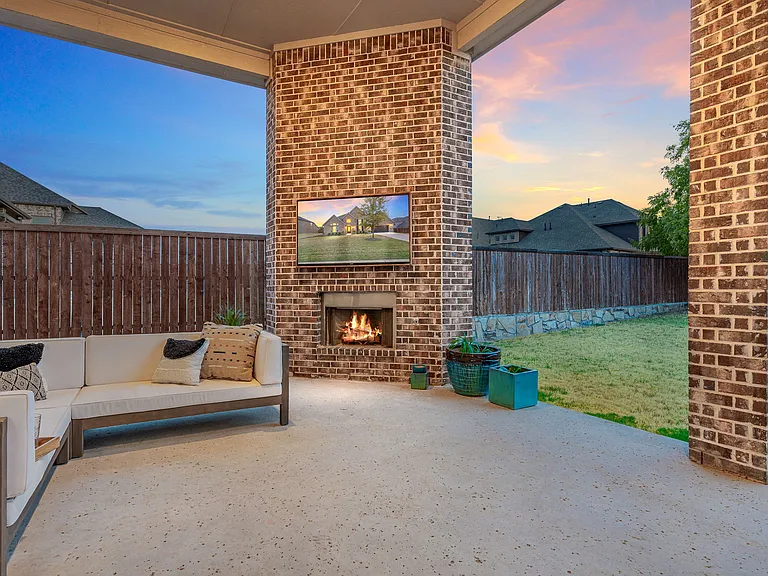 1600 Wichita Dr — Photo 24