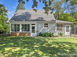 902 W Montcalm St, Greenville, MI 48838