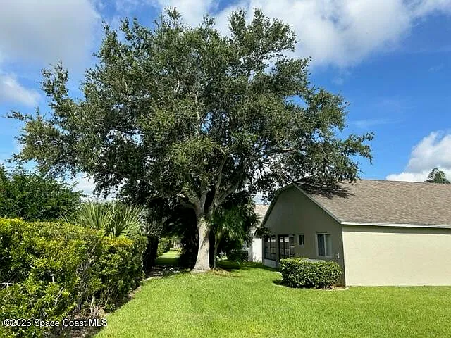 1610 Lago Mar Dr — Photo 20