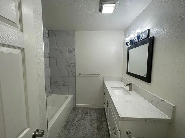 1161 W D St #B — Photo 7