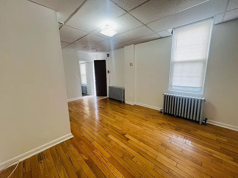 1200 S 10th St #1R — Photo 4