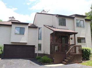 6 Kennedy Ct, Middletown, NJ 07748