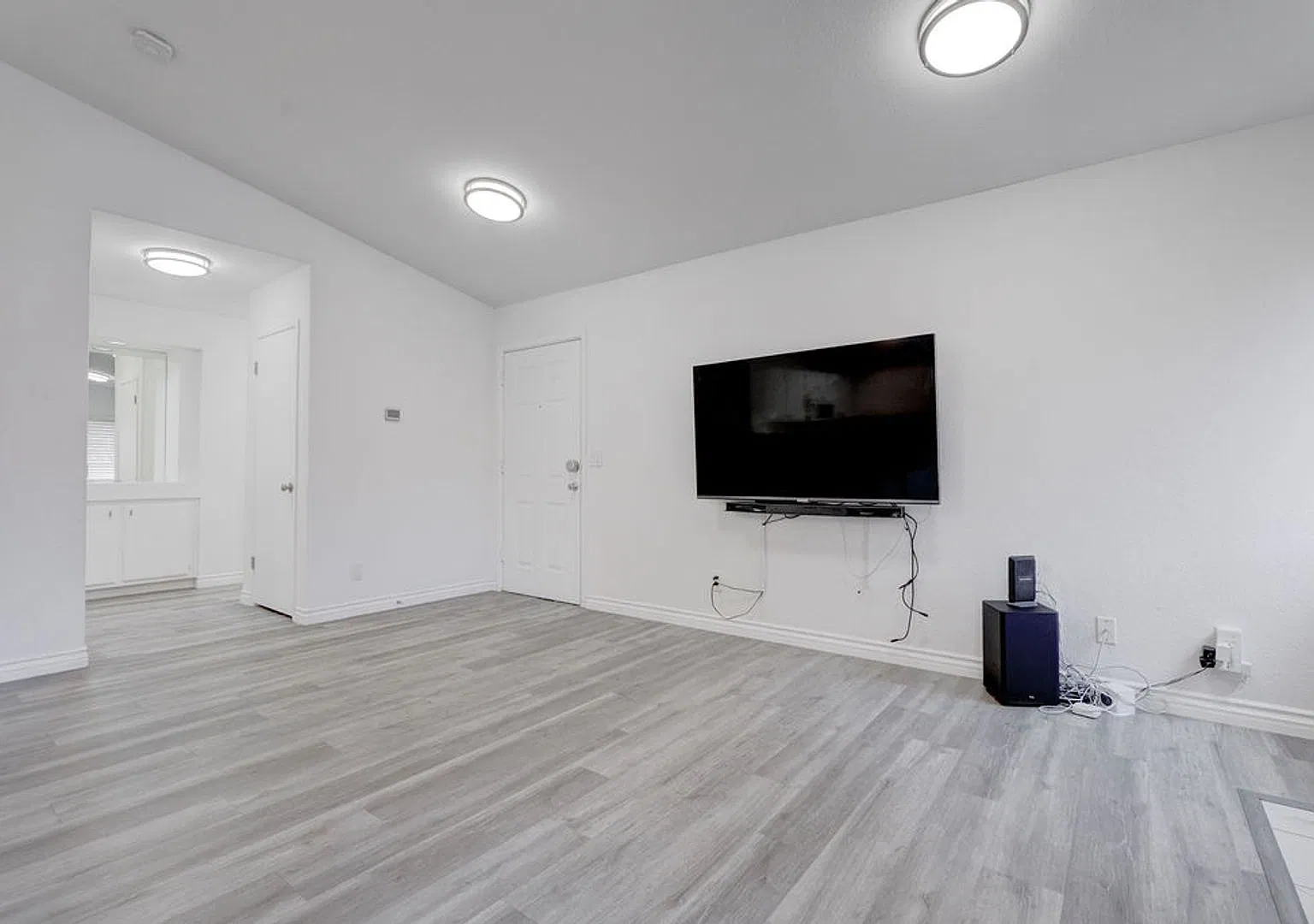 600 Devonhall Street #202, Las Vegas, NV 89145 — Photo 4