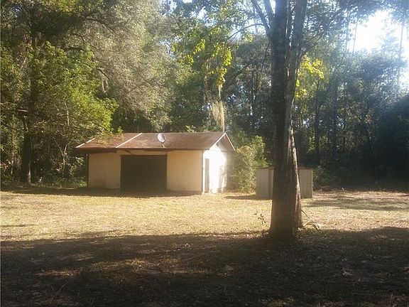 3rd image of 2975 E Carnell Ct