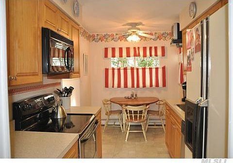 4th image of 1715 Harold Ave