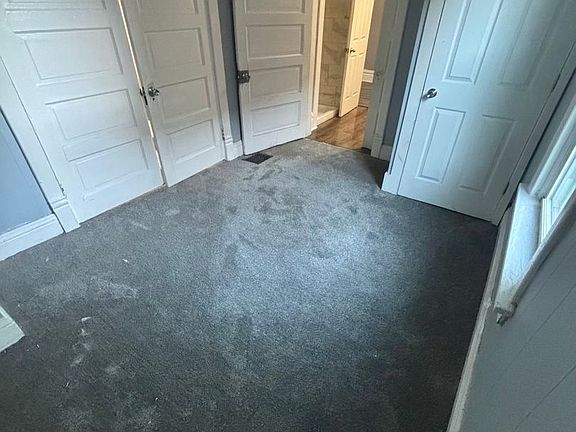 2nd image of 2205 Lincoln Way W