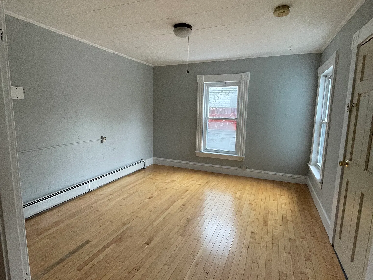 4 bed, 1400 sqft, $2,600 — Photo 4