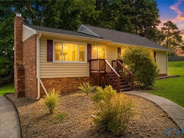 9018 Brucewood Dr, North Chesterfield, VA 23235