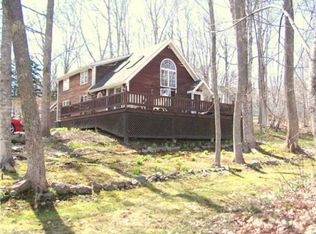 33 Griffin St, Northport, ME 04849