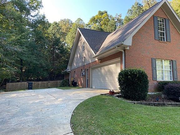 3rd image of 400 Northdale Dr