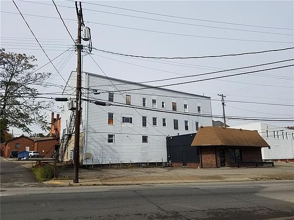 2nd image of 305 Depot St