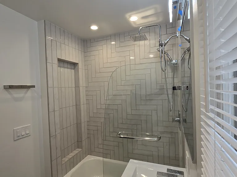 2665 Shasta Rd #B — Photo 8