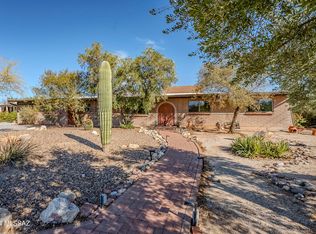 8000 N El Tovar Pl, Tucson, AZ 85704