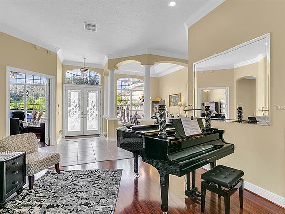 4th image of 1592 Kennesaw Dr