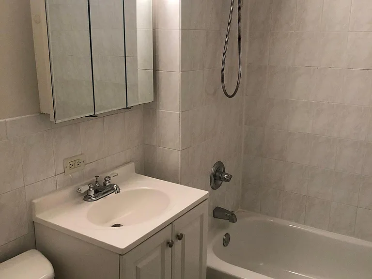 3208 Union St #6B — Photo 12