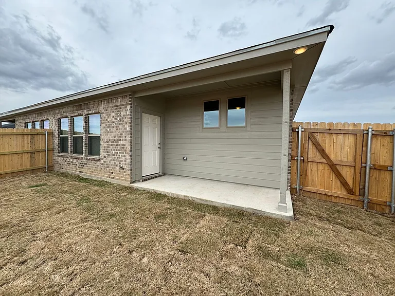 5403 Rose Garden Loop — Photo 27