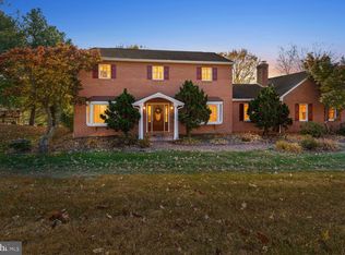 82 Starr Rd, Sinking Spring, PA 19608