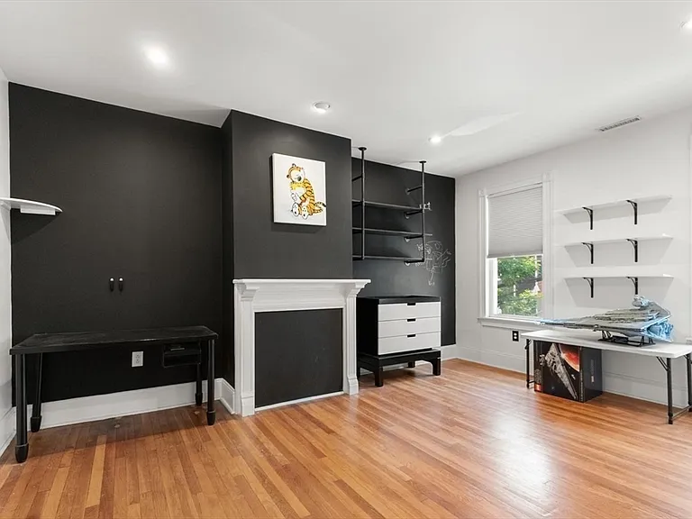 58 G St — Photo 16