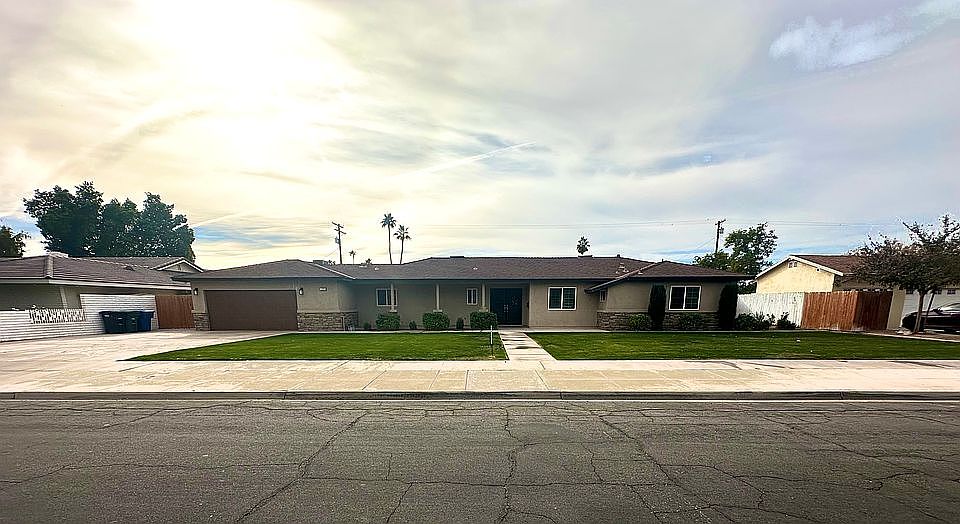 1235 Pepper Dr, El Centro, CA 92243 Zillow