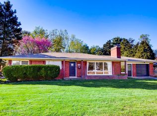 7605 Westport Rd, Graymoor Devondale, KY 40222