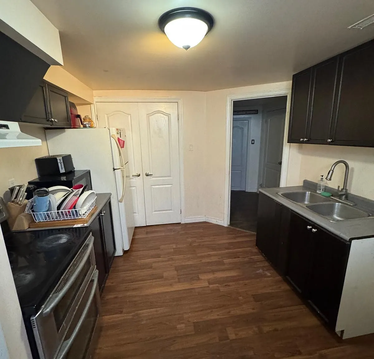 2 bed, $1,800 — Photo 3