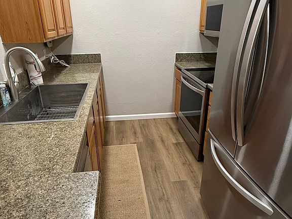 4th image of 140 Uwapo Rd APT 20-104