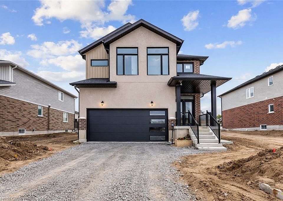 1st image of 123 Maple St