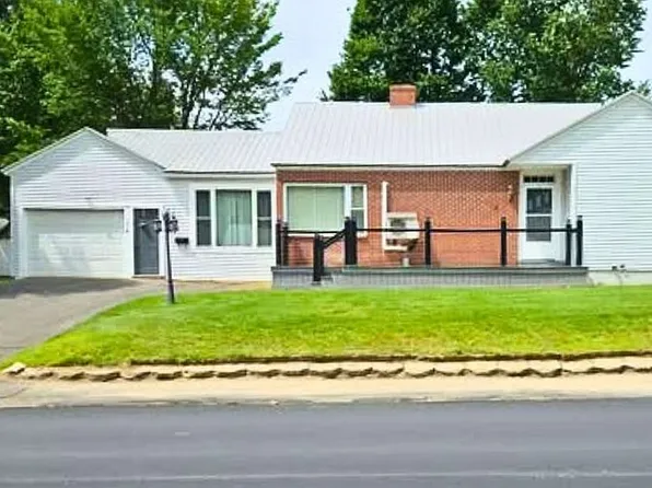 104 Glenn St, Caribou, ME 04736