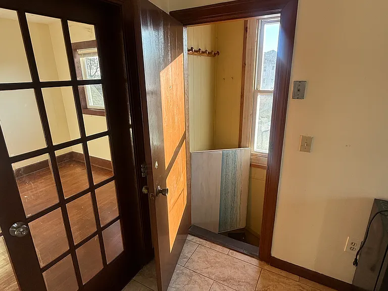 569 Main St #3 — Photo 16