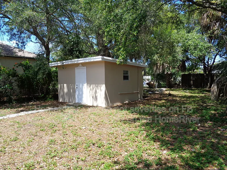 500 NW 9th Ave — Photo 17