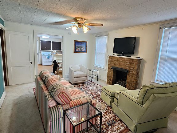 3rd image of 505 Darlington Ave
